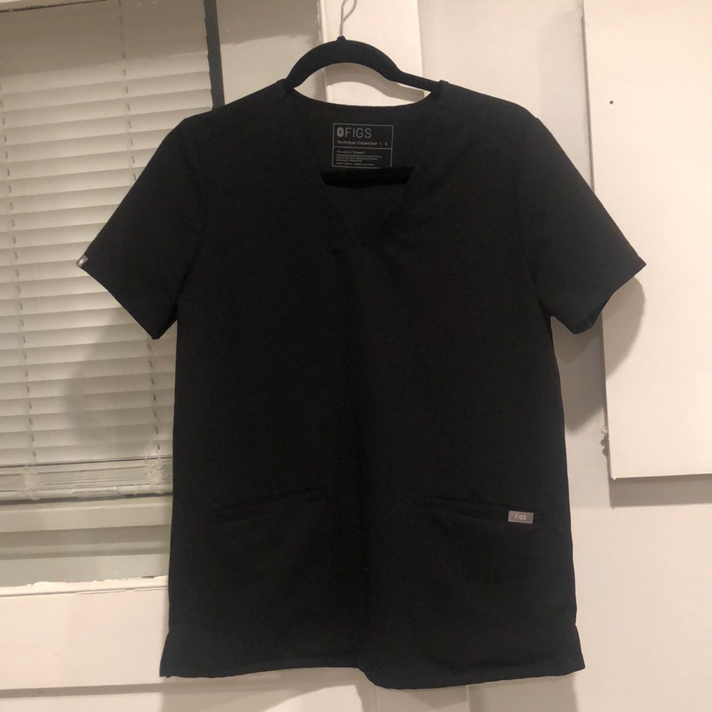 FIGS Black Scrub Top